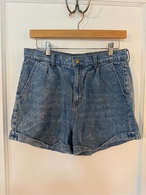 American Eagle Mom Shorts